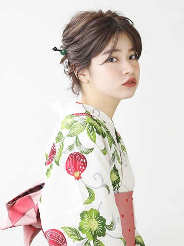 6 9 簡単 浴衣に似合う髪型 ショートヘアスタイル ヘア特集 All About 6 9 簡単 浴衣に似合う髪型 ショートヘアスタイル ヘア特集 All About